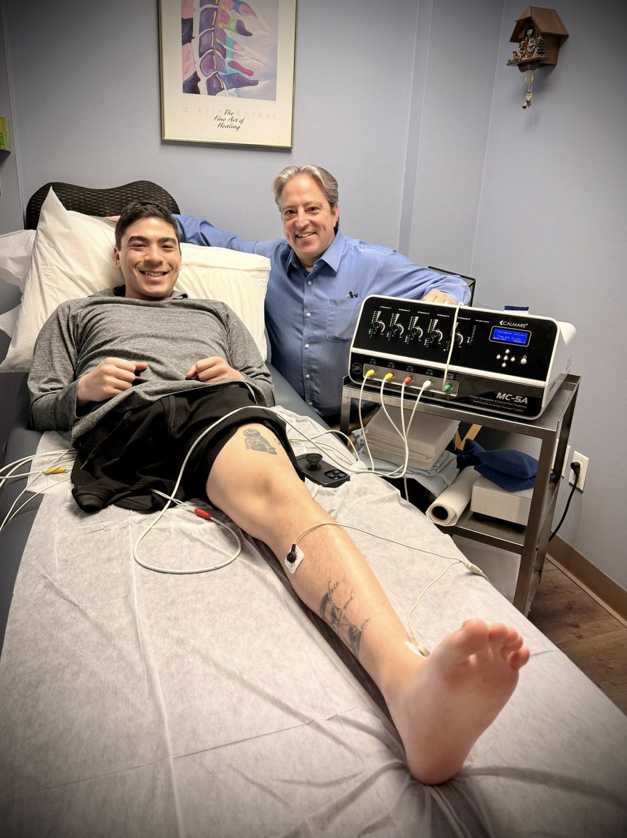 CalmareNJUSA's tweet photo. After years of severe phantom limb syndrome, medications, ketamine, TENS, even a spinal cord stimulator failed to provide relief.
Then one young cancer survivor's family discovered Scrambler Therapy.
https://t.co/YrekcLx1JQ
#PhantomLimb #amputation #scramblertherapy https://t.co/2YjlWW9uwT
