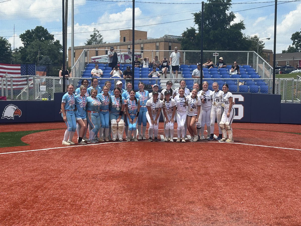 TNHYPEElite's tweet photo. Had a great time at the Carson-Newman Showcase this weekend. Took home 2nd place! Proud of these girls! @rebecca_luttrel @jade_meyer2029 @trincampbell_11 @LaceyToth2 @cnsball https://t.co/K7xGQM3agG