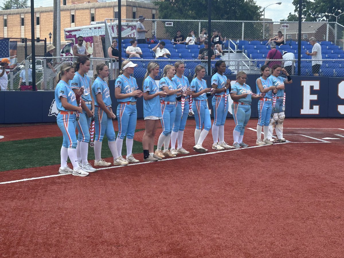 TNHYPEElite's tweet photo. Had a great time at the Carson-Newman Showcase this weekend. Took home 2nd place! Proud of these girls! @rebecca_luttrel @jade_meyer2029 @trincampbell_11 @LaceyToth2 @cnsball https://t.co/K7xGQM3agG