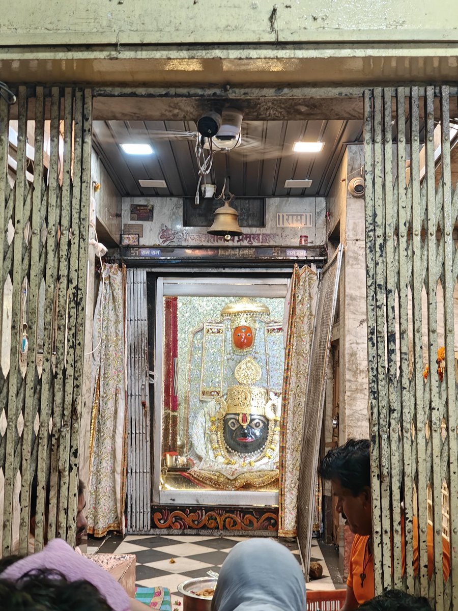 pradverse's tweet photo. Kamtanath pratham dwar,
Chitrakoot dham 📍💕,(U.P) https://t.co/xzgM2o9TvH