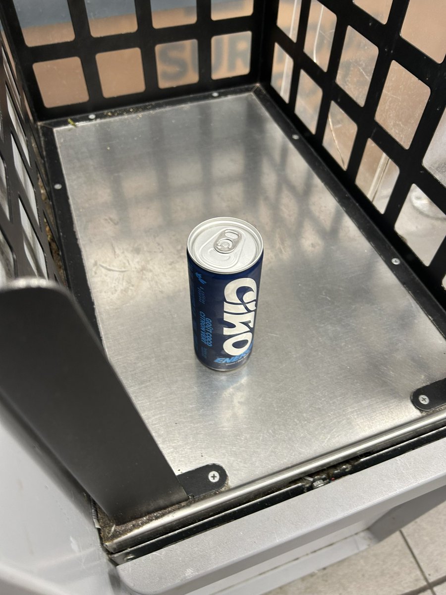 Rayou_zkn's tweet photo. Ciao energy citron coco https://t.co/savYsMlBMY