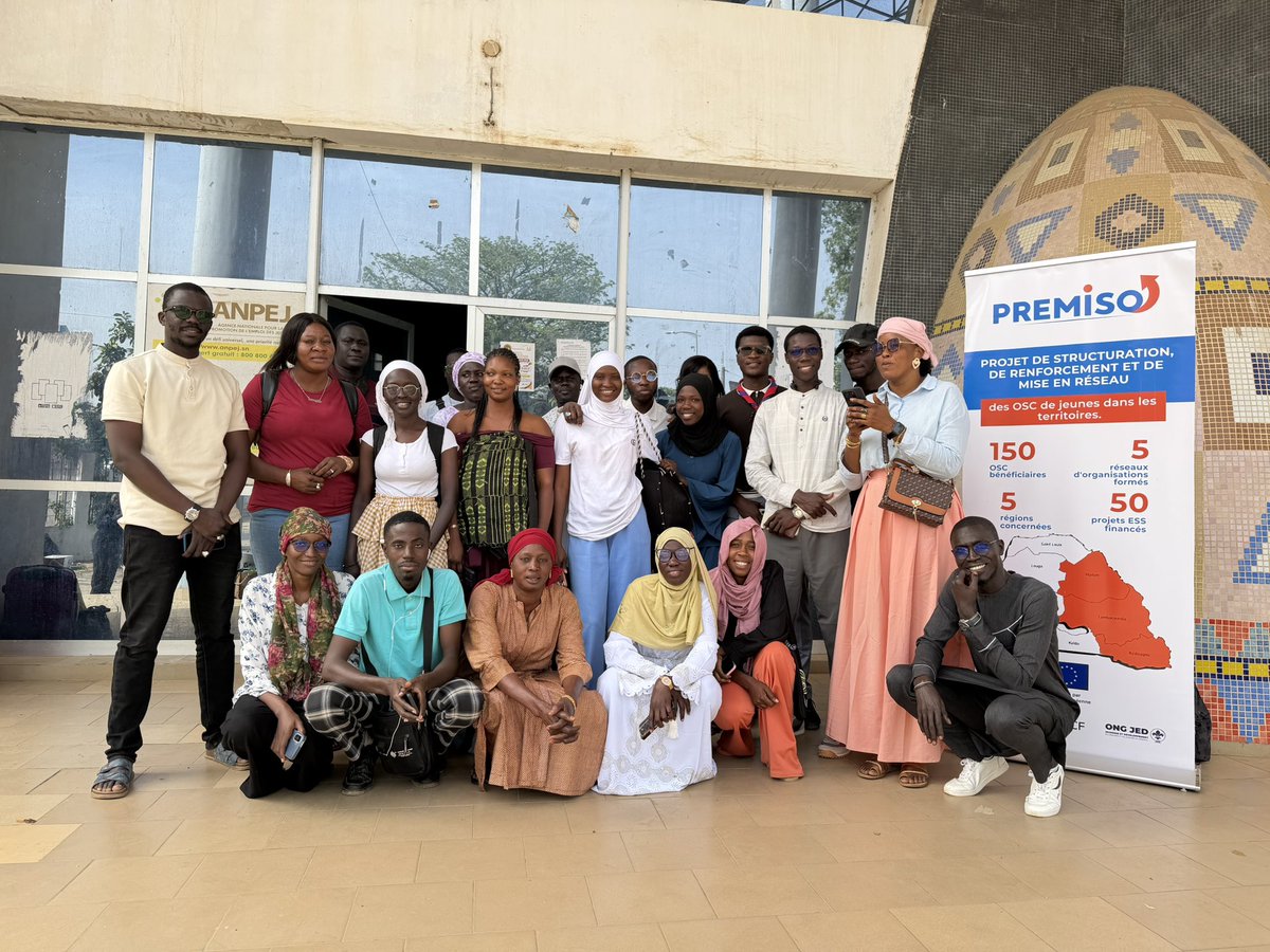 JobKaay's tweet photo. Thiès, 06 – 07 Juin 2026

Quand les entrepreneurs de Thiès prennent le virage du numérique.

Deux jours. Un programme dense. Des entrepreneurs prêts à franchir un cap.

Dans le cadre du projet PREMISO, Kaay Job Sénégal a animé une session de formation intensive en Marketing👇🏾 https://t.co/r10M02oW96