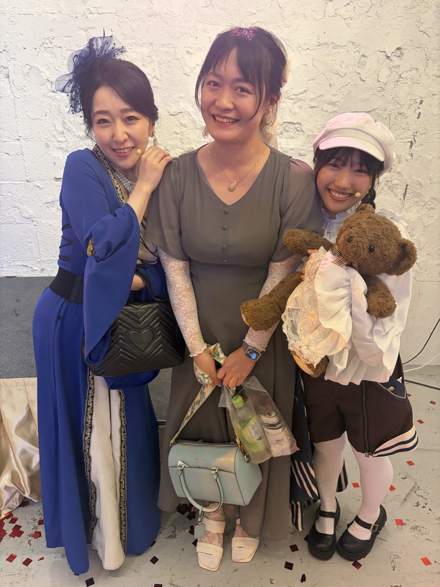wingwing1027's tweet photo. 幸せになってほしい！！
次は、頑張ってお手伝いしたい！！！
三人とも大好きで、キラキラの笑顔がみたいよ❤️

#イマーシブナイト 
#エターナルループ https://t.co/2TaBtYOhNL