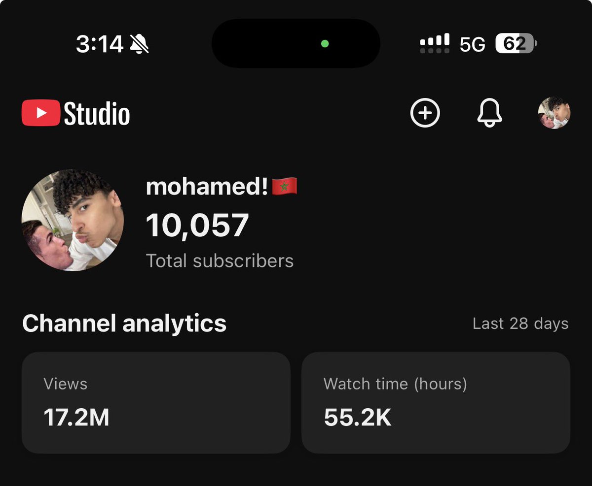 Melonsta's tweet photo. just started this youtube 2 weeks ago😂 my 100k plaque dreams might come true https://t.co/Ek7JAKVkSI
