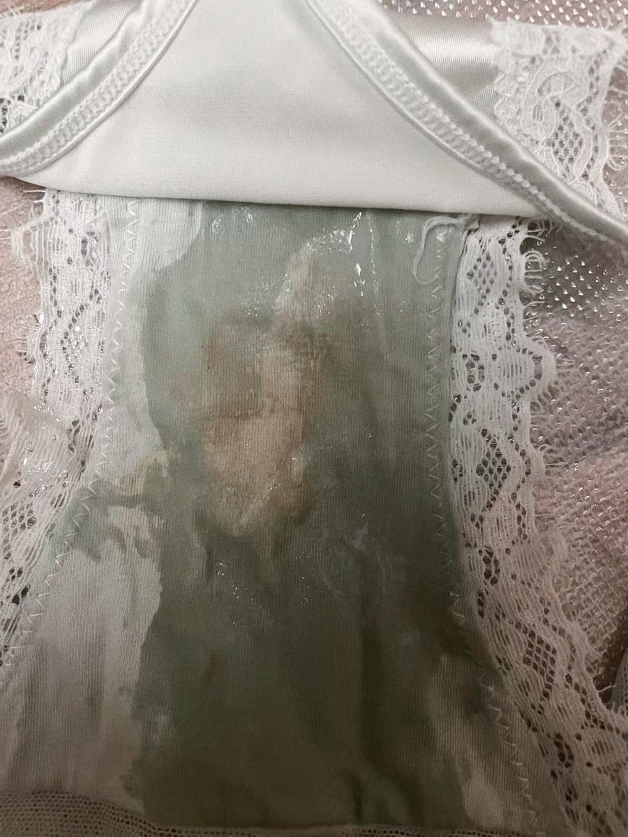 chenywcp's tweet photo. 本期分享来自深圳的原味卖家：Chun。如此炎热的天气下实在是让人心情烦躁，这时闻上一口骚臭中又带点清香的内裤该是多么让人愉悦的一件事情，如果你也是原味内裤爱好者那么一定不要错过这期测评哦
Chun:@Chun7zbv
详细测评如下：
#原味测评 #原味内裤 #重口测评 #重口内裤 https://t.co/X2lFkO6kzt