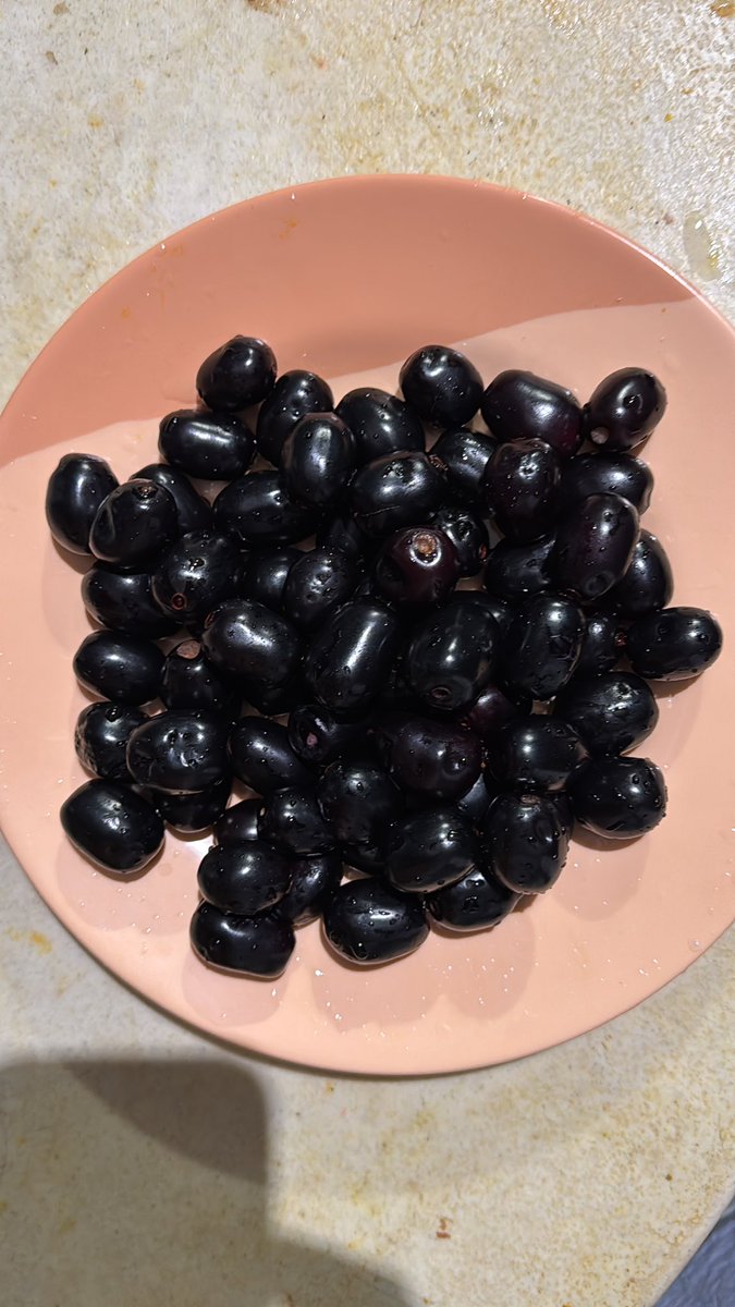 saw67754's tweet photo. #jamun

Fresh season
❤️❤️ https://t.co/UWSClN0WhX