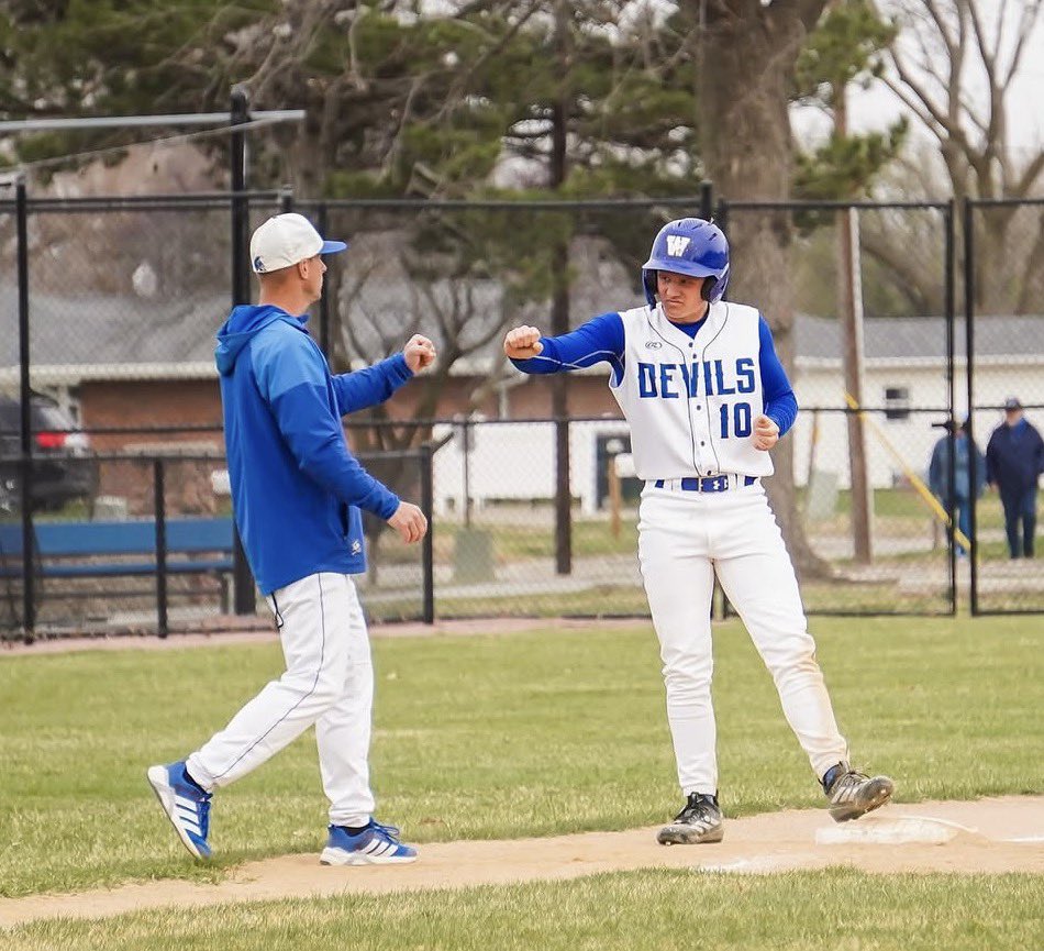 Wayne__Baseball's tweet photo. Big congrats to some of our guys making All-State Honors. Keep putting in the work and watch it pay off! 

🥇All State: @JaxsonKneifl10 

🥇All State Honorable Mention: @adrianC35 and @drewreinhardt6 https://t.co/8QFvVWIQuj