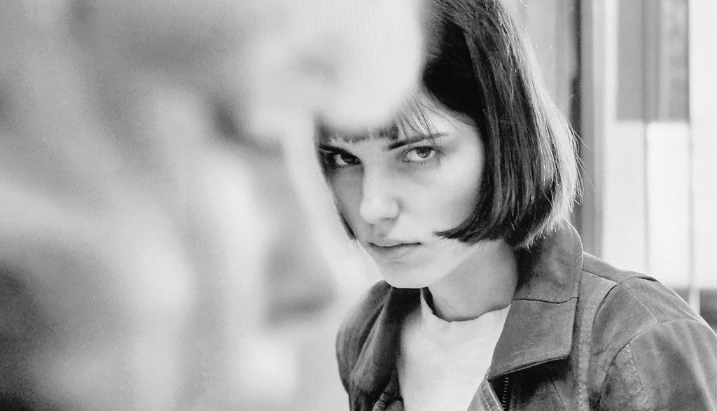 spring_space's tweet photo. 『私、オルガ・ヘプナロヴァー』みた
主演のミハリーナ・オルシャンスカ美しすぎる
ナタリー・ポートマンやウィノナ・ライダーを彷彿とさせる儚げな雰囲気
あまり共感できるキャラクター・ストーリーではないが惹き込まれた https://t.co/nUqiHL25mx