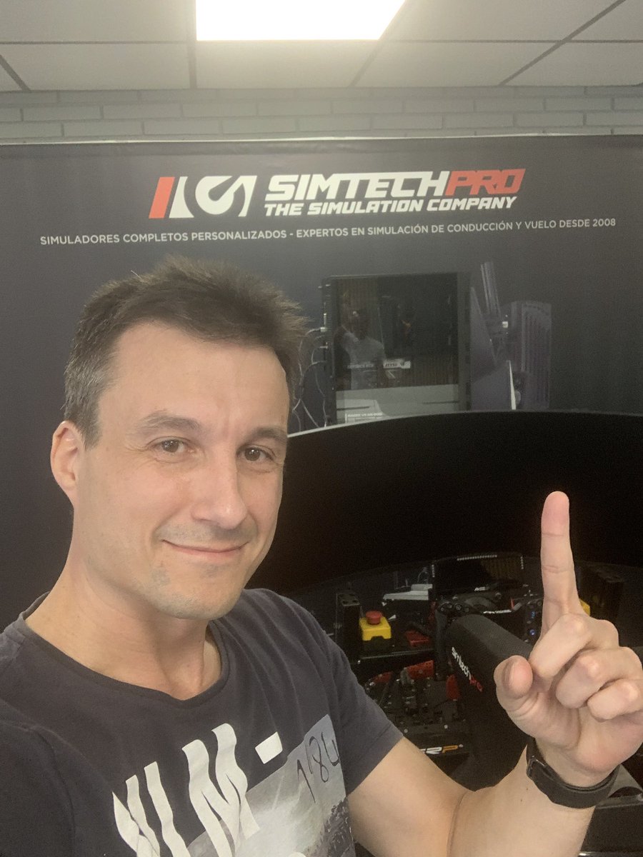 Stradi81's tweet photo. Ya he llegado a @Simtechpro 😉

A ver si me dejan probar algunas chuches jajaja https://t.co/ALOmUzJZfA