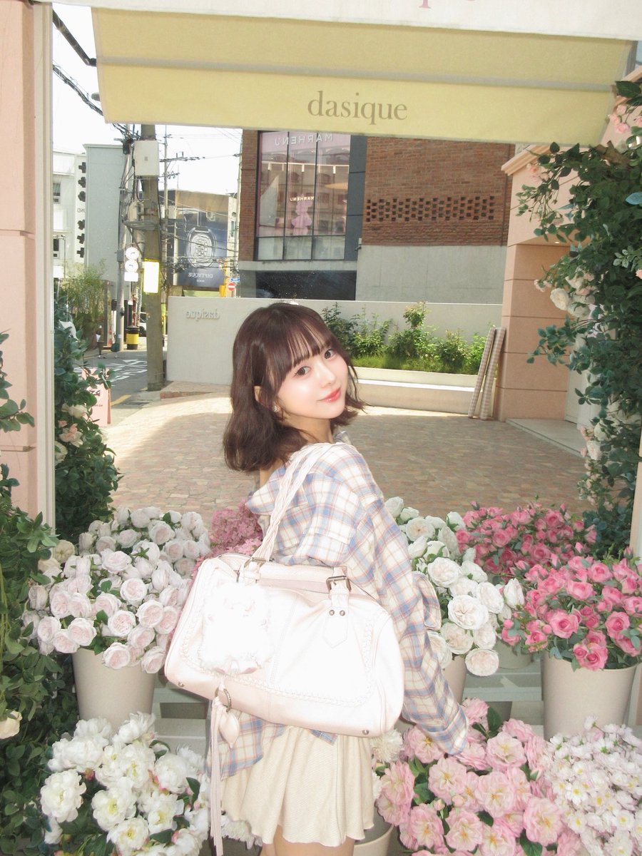 kanaco1114's tweet photo. ˖ ˚  𝜗𝜚 ⋆ ˚｡⋆ 𝜗𝜚 ⋆ ˚｡⋆ 𝜗𝜚 ⋆ ˚｡⋆ 𝜗𝜚 https://t.co/1Ys7YBa7bC