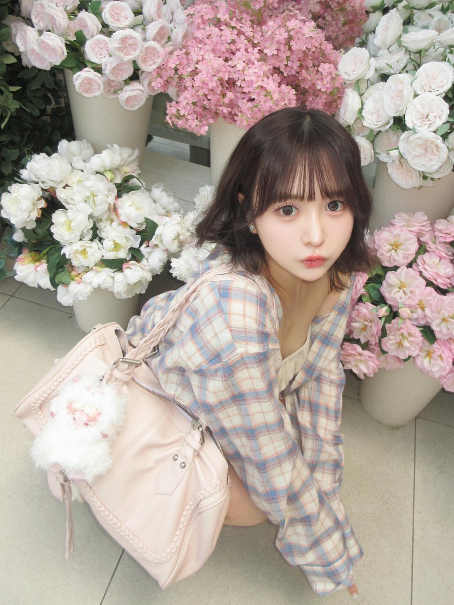 kanaco1114's tweet photo. ˖ ˚  𝜗𝜚 ⋆ ˚｡⋆ 𝜗𝜚 ⋆ ˚｡⋆ 𝜗𝜚 ⋆ ˚｡⋆ 𝜗𝜚 https://t.co/1Ys7YBa7bC