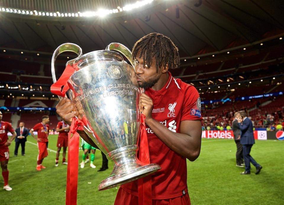 TheKopHQ's tweet photo. @LFC Thank you Divock 😘🏆 https://t.co/ACYEja4MeX