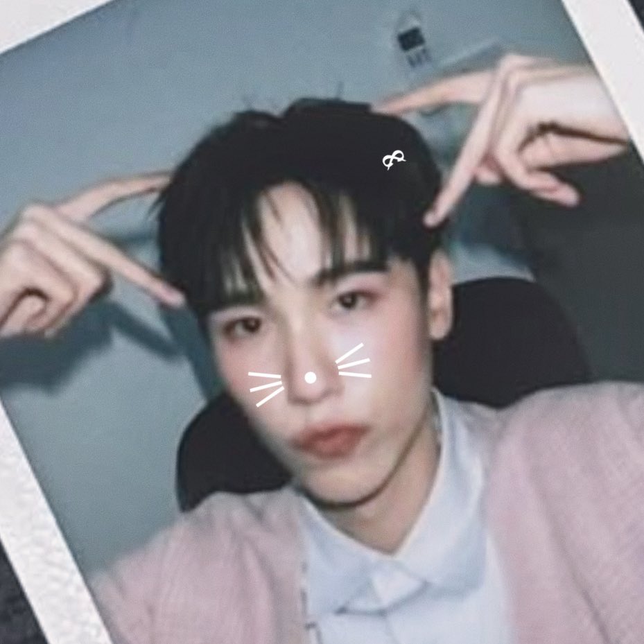 ormookk's tweet photo. จั๊นอยากเก็บแมวตัวเน้ไปเลี้ยงจังเยยยย ^. .^₎⟆ https://t.co/2qAxDpX6Tz