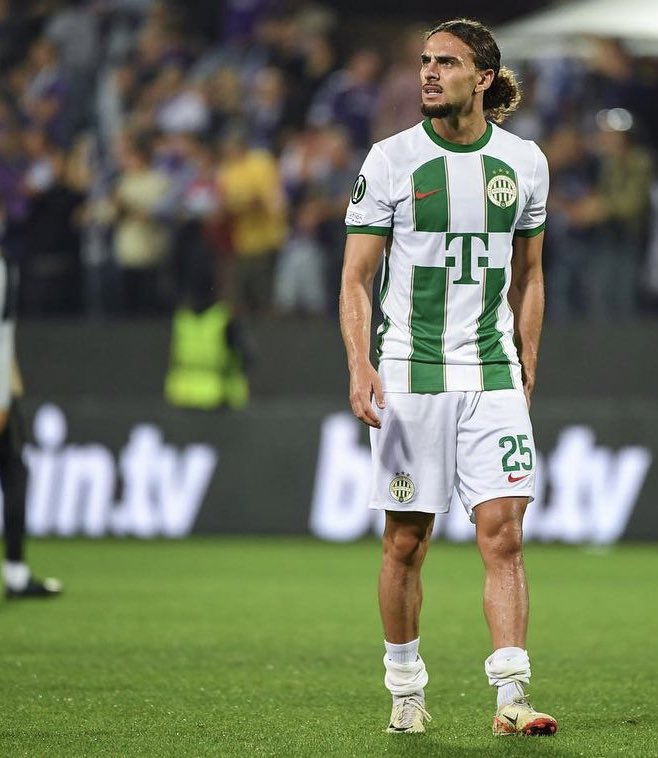 corumsporluyuz's tweet photo. Çorum FK, Ferencvaros forması giyen sağ bek oyuncusu Cebrail Makreckis için resmi teklif yaptı!

🗞️ @ertansuzgun https://t.co/NmqBwnYJMo