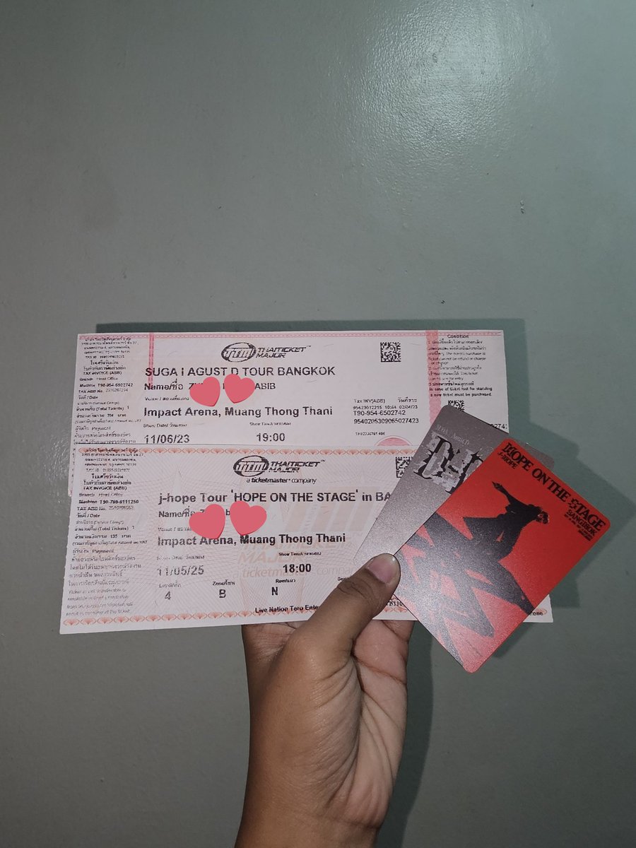 김 ᖇᗰ⁷ 🦀 Seeing BTS in KLᵕ̈ 💜 tweet media