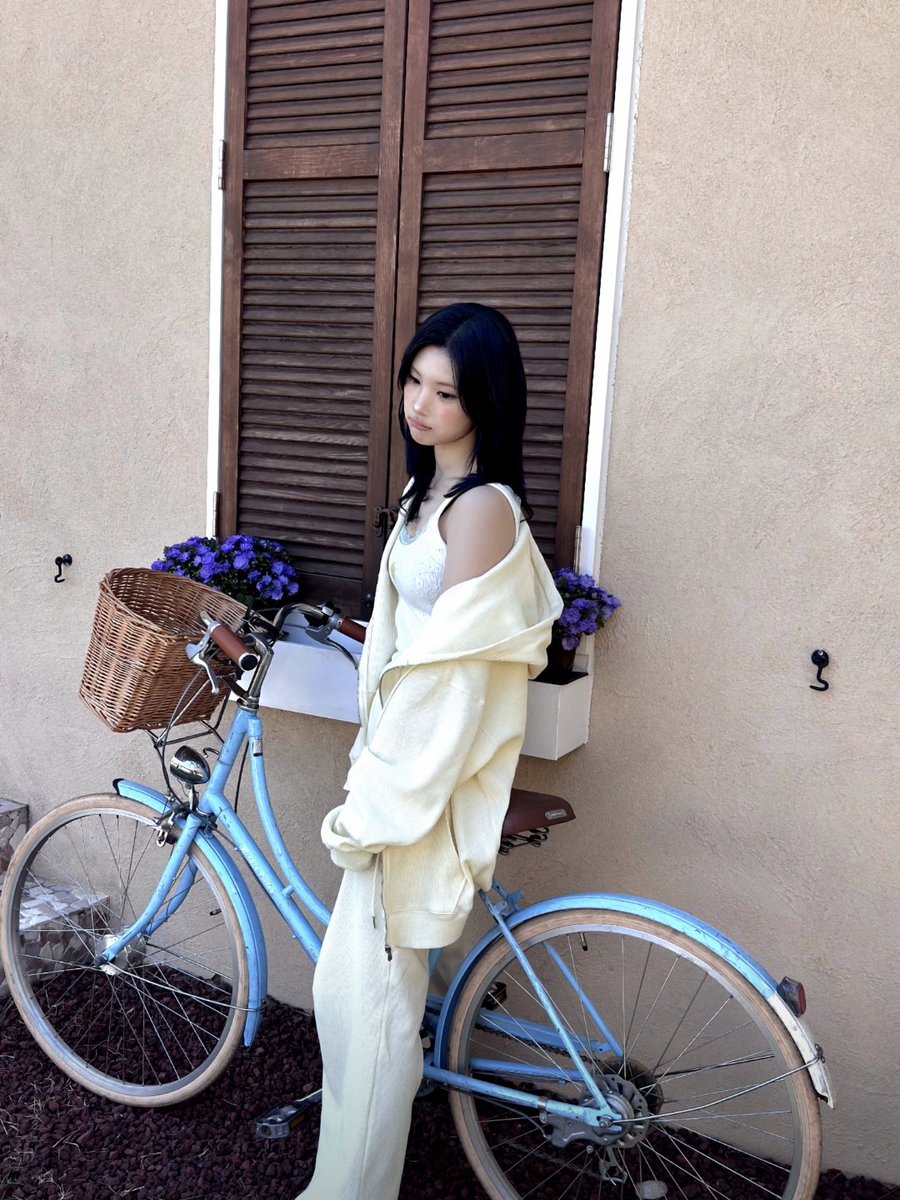 H2H_INA's tweet photo. 260608 #JUUN weverse post 

⚾️1909🍋
Mohon banyak perhatian dan dukungannya pada 22 Juni!

#Hearts2Hearts #하츠투하츠 #주은
@Hearts2Hearts https://t.co/KfYE36hVTA