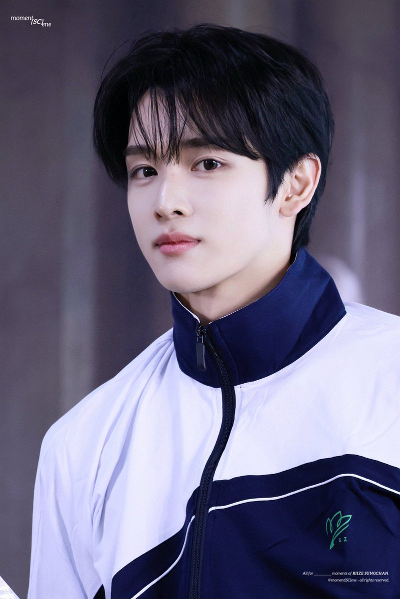 _chanchaneda's tweet photo. 성찬 뭐할까 보고싶꾸마 https://t.co/YtnoLiq22f