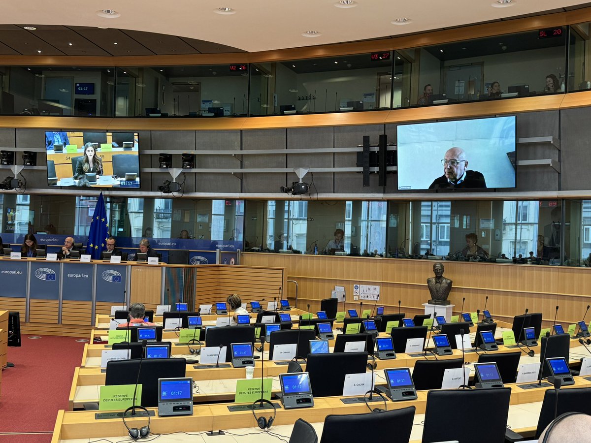 weimers's tweet photo. Not one single MEP from the Greens and the Left in the room when the EU Parliament discusses Islamic Extremism. 

Inconvenient subject, huh? https://t.co/1jFKCQyRV4