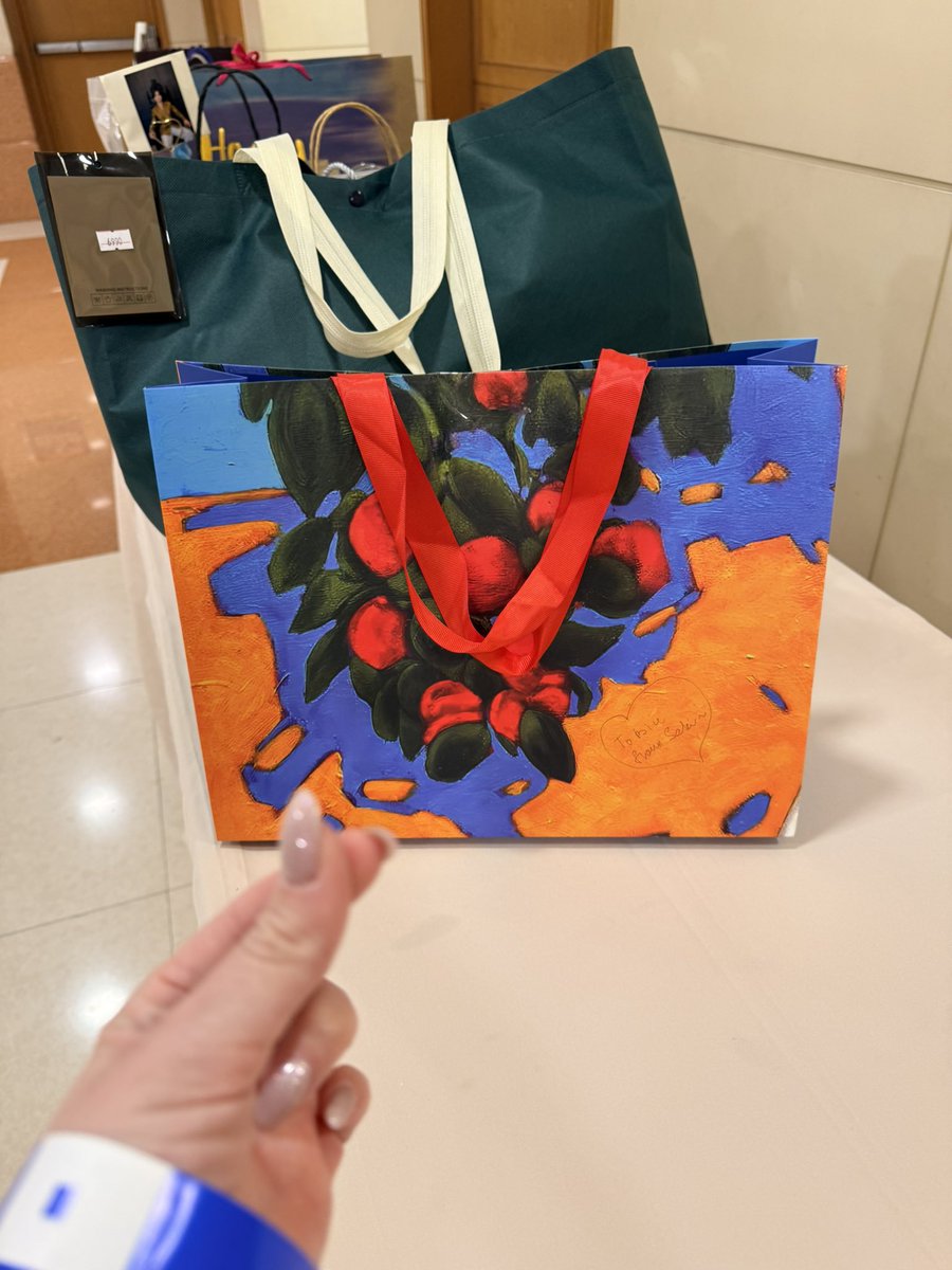 sakisagan's tweet photo. 🥰🎁💙✨✨

#BUILDsDreamlandThirtyToo
#BuildJakapan @JakeB4rever https://t.co/B4GbbFqlnd
