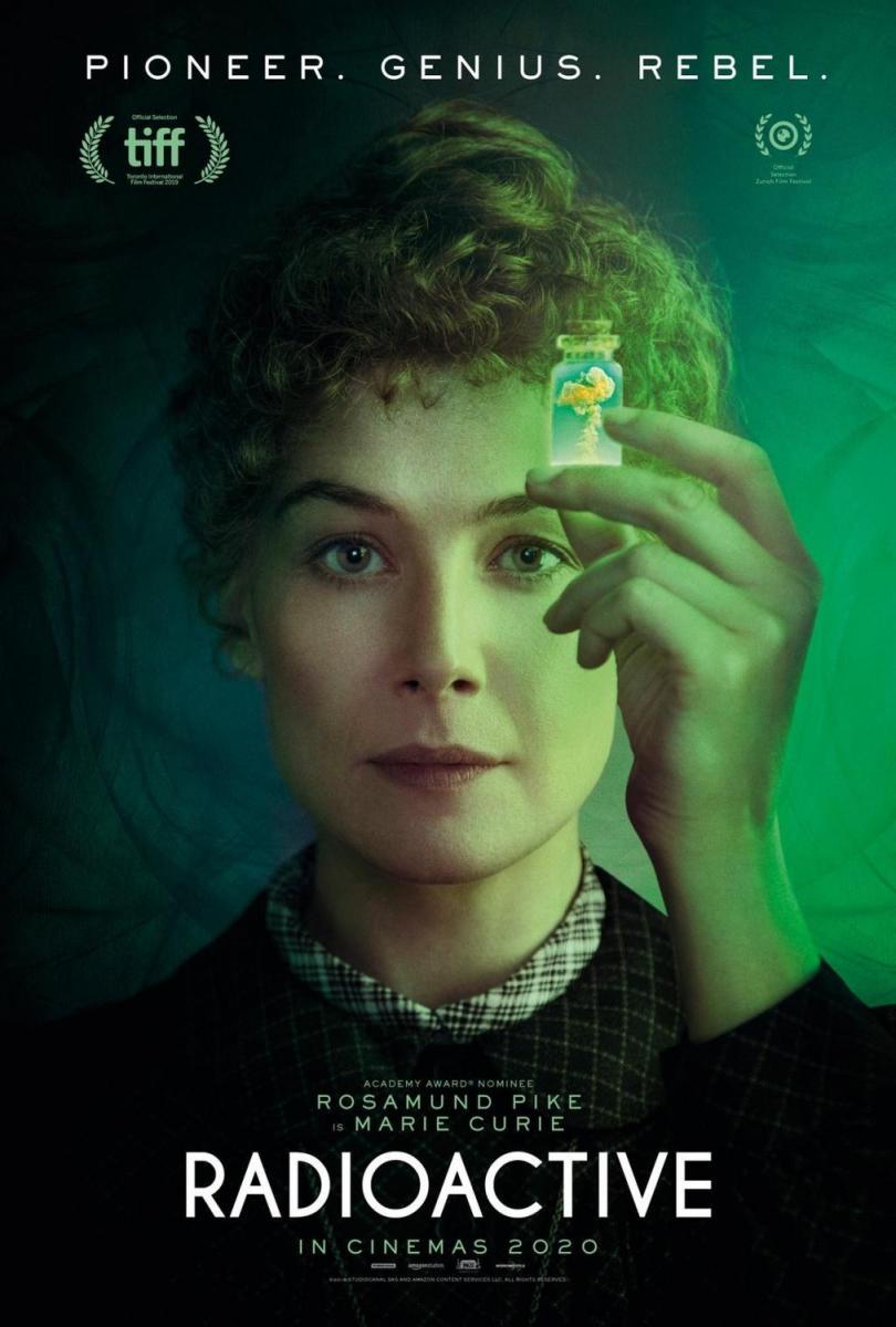 Free_Fer84's tweet photo. 60. "Madame Curie" (Marjane Satrapi)

Aunque se ve sin aburrimiento, una figura de su talla se merecía una película mejor. De querer abarcar tanto (su trabajo, las repercusiones del mismo, su vida personal...) todo acaba resultando apresurado, superficial y poco emocionante. https://t.co/CvVZH68oyp
