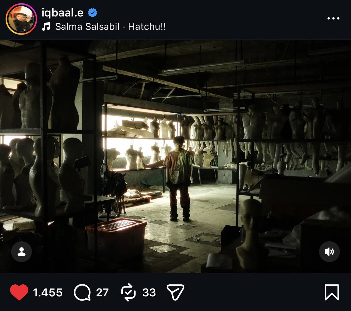 spotipav's tweet photo. terpantau ada saingan fanboy baru https://t.co/C1CBrvCT45