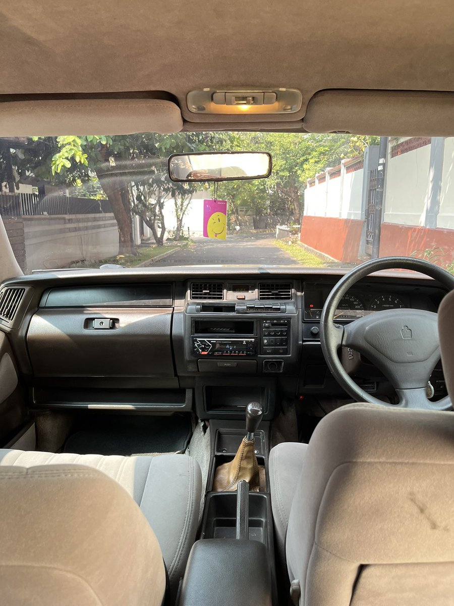 rizkyacels's tweet photo. Overal siap pakai minus minor2 motuba aja, silakan cek unit, test drive sampai puas

Harga : 50 Negotiable
Lokasi : Cipete, Jakarta Selatan

Appointment:
Rizky: 085794003937 https://t.co/fSYIUPVudH