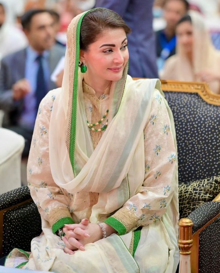 Sheraxii Tweets tweet media