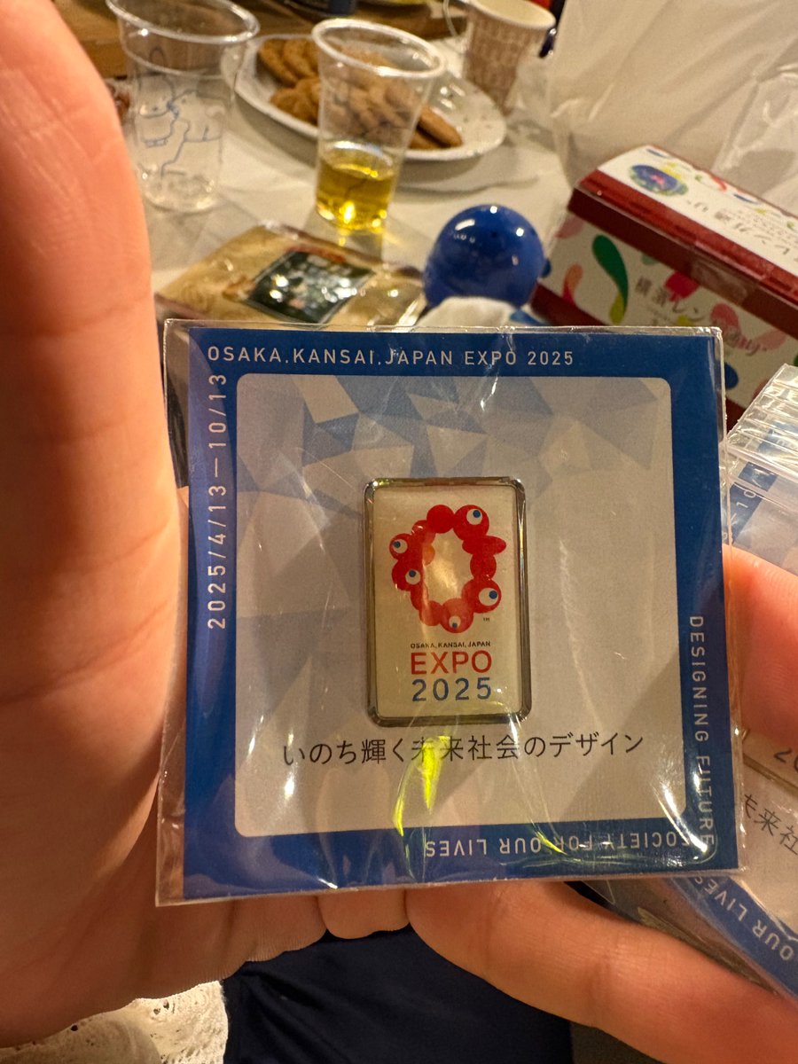 EP_CIS's tweet photo. 万博幻のピンズ
持ってる人おる？😳 https://t.co/oSfz9LvtnJ