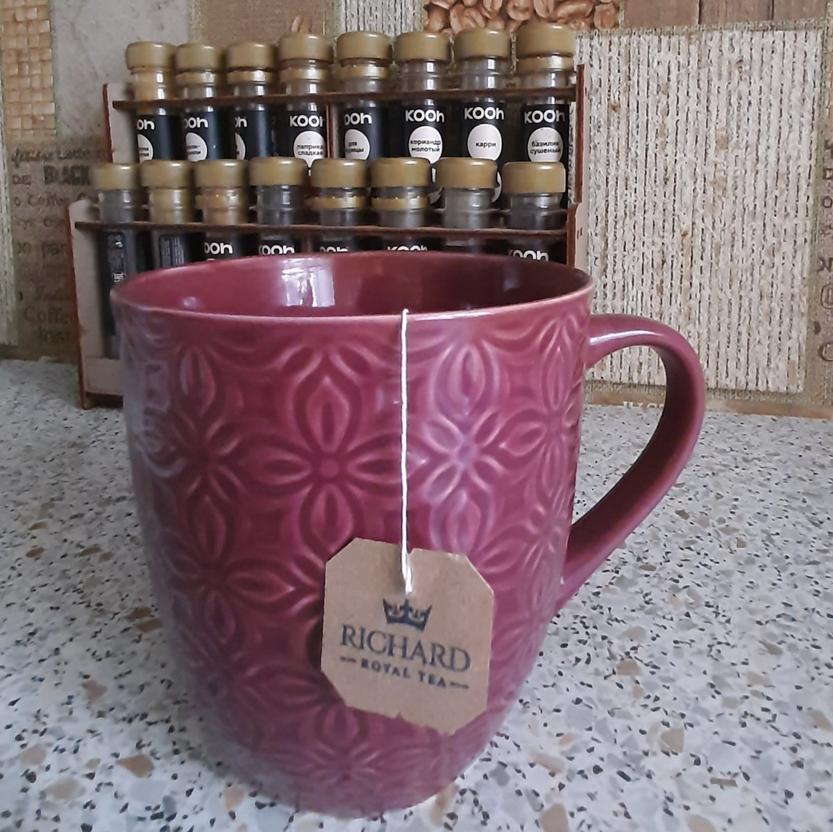 Talismantwi's tweet photo. Стильные крафтовые марочки получились из ярлыков от чайных пакетиков https://t.co/mjERFb3Dd5