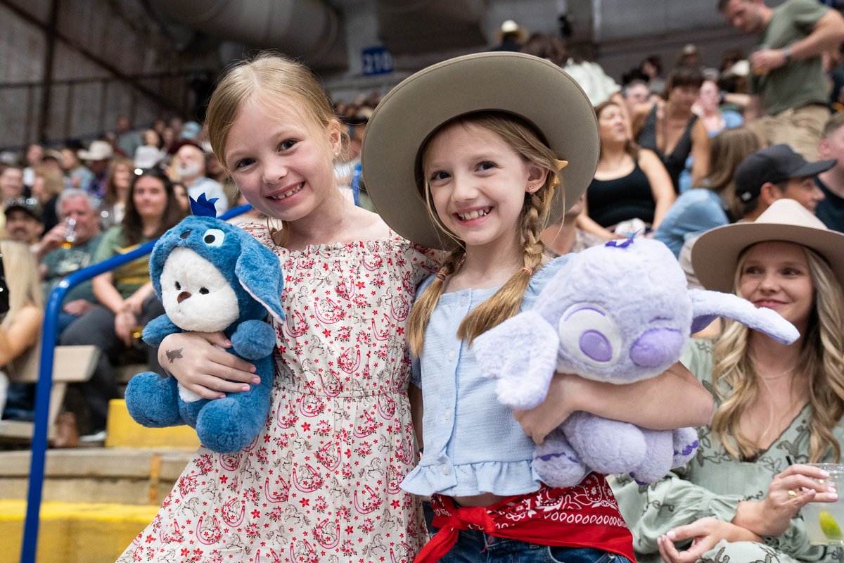 rodeoaustin's tweet photo. Happy National Best Friends Day! ❤️

Here's to the friendships that make Rodeo Austin special. https://t.co/x431zcspB2