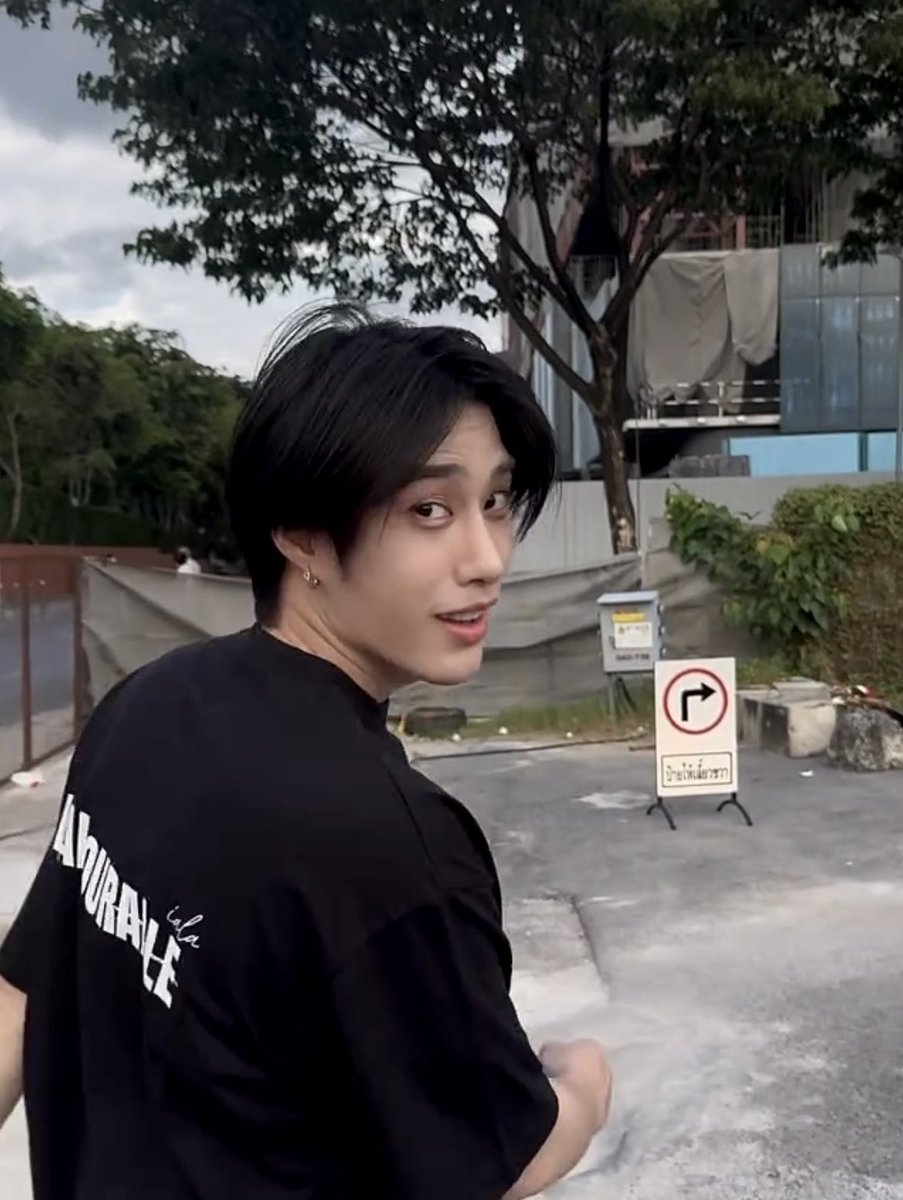 kanmkanmnn's tweet photo. มุมที่ชอบที่สุด https://t.co/SHwJqh0GcJ