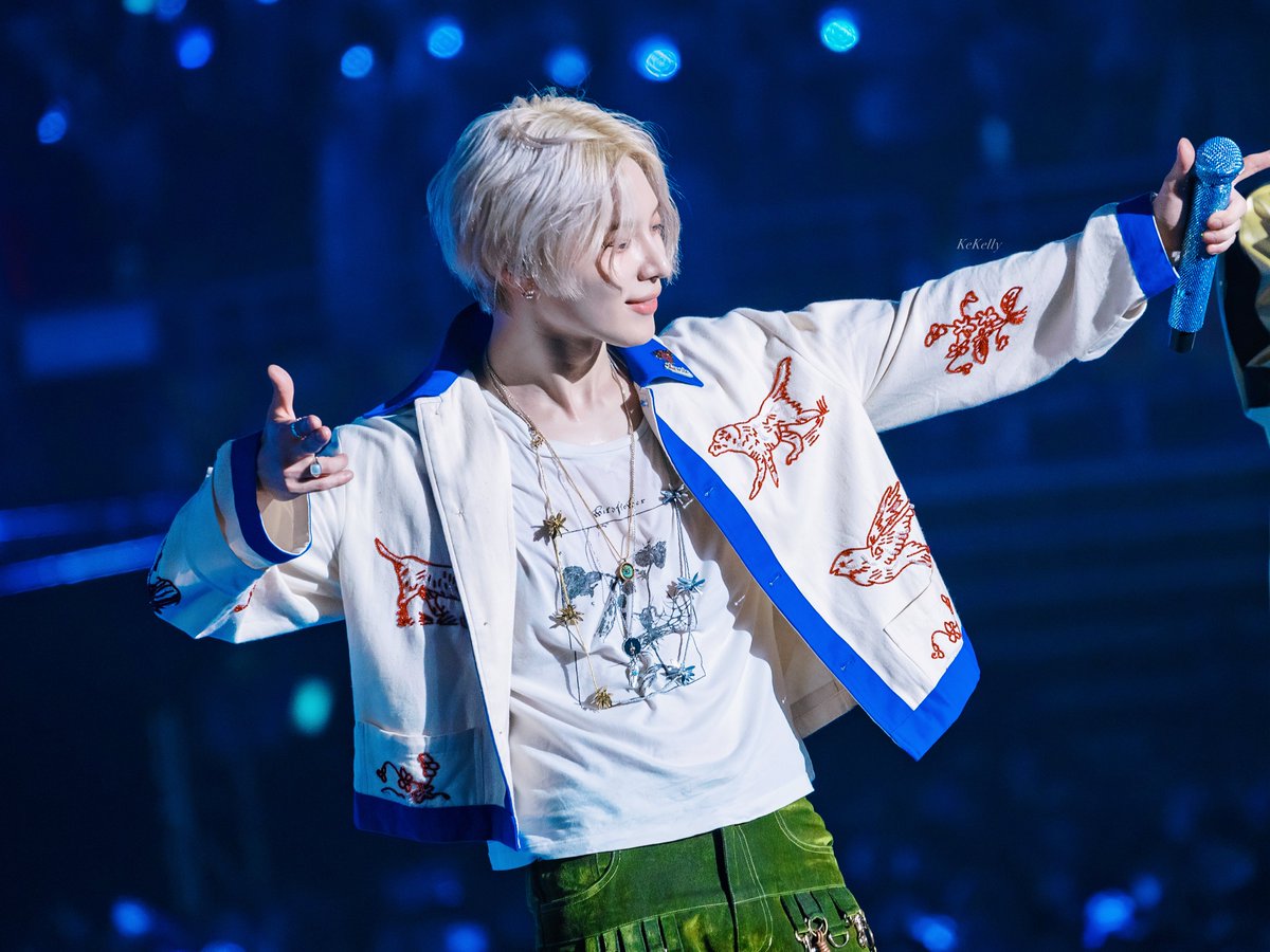 Kekelly0529's tweet photo. 260531 인버트서콘 
Princess🎀🤗

#TAEMIN #태민 #泰民 #テミン https://t.co/XfZba3ZICO