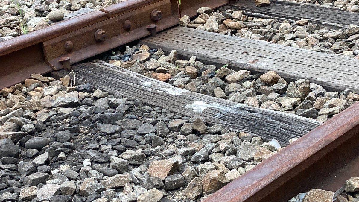 ojichari's tweet photo. 炭鉱電車撮影会 ７
宮浦駅　2022年5月6日 https://t.co/QsEquCnRJC