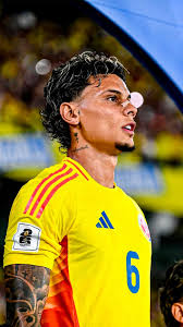 Felipeftsss's tweet photo. 🚨 Nápoles no se baja de la pelea por Richard Ríos.

El club italiano mantiene su interés por el colombiano y podría presentar una oferta importante en este mercado. 🇨🇴🔥

¿Debe dar el salto a la Serie A?

#RichardRios #Colombia #Fichajes #SerieA https://t.co/Z1vdmuZKp0