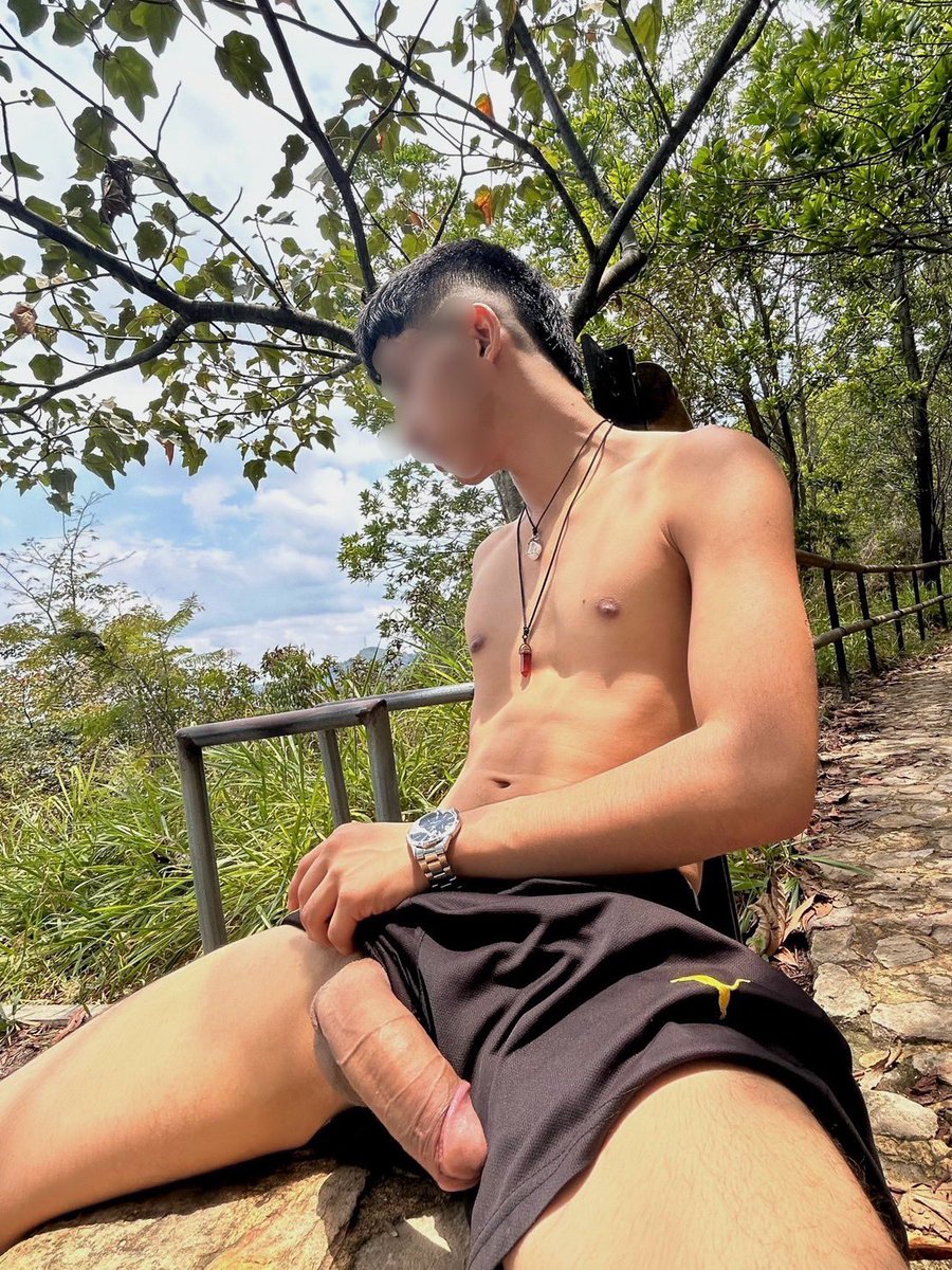 Kyawkyaw2119's tweet photo. ฝากช่องใหม่ลาเต้ด้ว���นะครับ https://t.co/eGd5bOtJD7