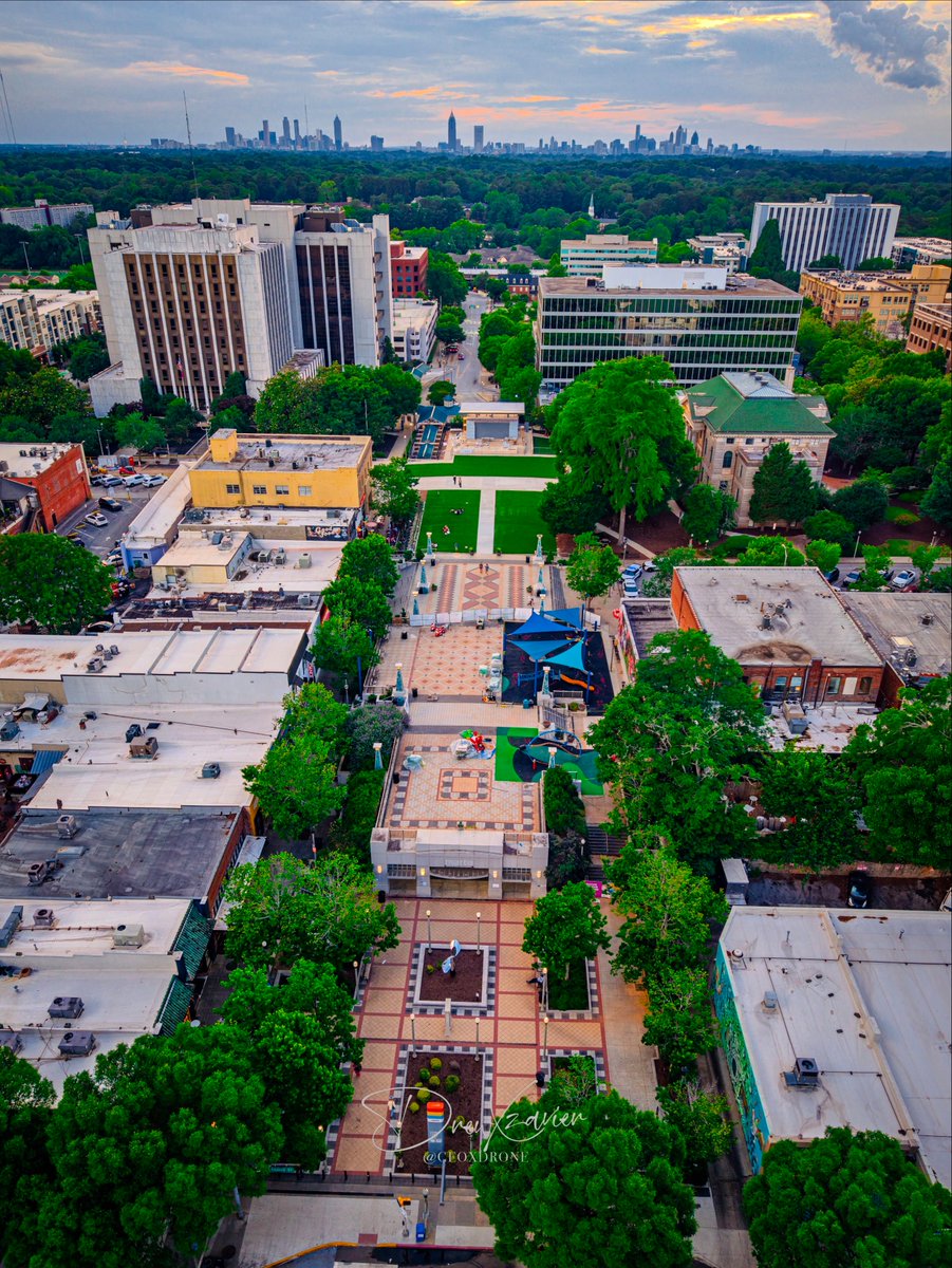 GAFollowers's tweet photo. Decatur has opened its new $8 million Town Square, adding a play area, public restrooms, and expanded event space. 

Located at 101 E Court Square, the project was completed ahead of World Cup events expected to draw large crowds. https://t.co/c94E8aHisl