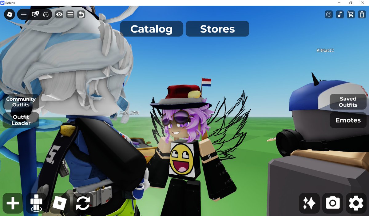 Narty_Naz's tweet photo. Bought some cheap and slightly expensive cosmetics in Roblox recently. Rate the fit :3 https://t.co/RDxdmKWQ1f