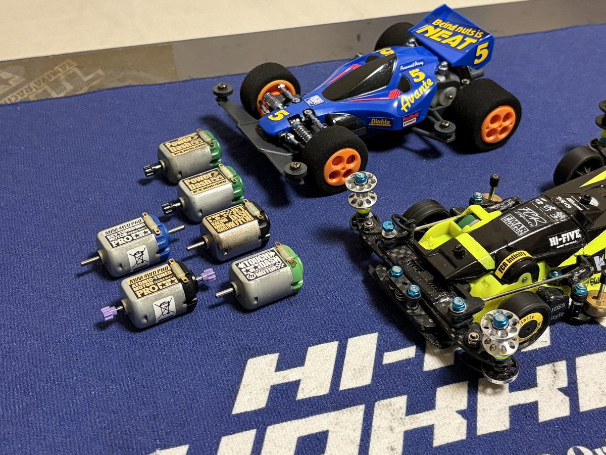 rtfdc049's tweet photo. タッチダッシュ欲しさにジャンクを手に入れたら

・ラジ4PD×3
・JETダッシュ
・アトミPRO
・レブPRO
・ワイドワンウェイ
が手に入りました🤩👍

PDはガワが多少くすんでますがブラシは丸々残っているし他も新古品ってレベル💪

ワンウェイ早速アバンテに、PDはFMARに😆⚡️ https://t.co/cAzWRlrM8D