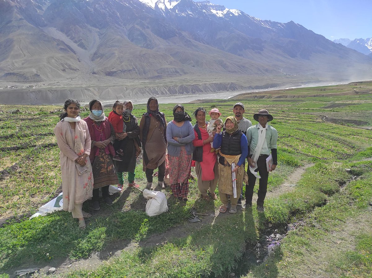 KvkTabo's tweet photo. Khet Bachao Abhiyan at Kibber and Kee villages of Spiti Valley @atari1icar @icarindia @AgriGoI @narendramod @mygovindia @DDKisanChannel @airnewsalerts #ICAR #KhetBachoAbhiyan #nauniuniversity @nauniuniversity #खेत_बचाओ_अभियान https://t.co/AJcMTZ8JBe