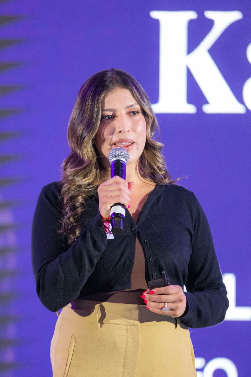 ethconf's tweet photo. The Breakout Stage is now open. A full day of institutional DeFi, infrastructure, and the teams building onchain finance.

Zayi Reyes of @chainlinklabs opening the Breakout Stage at ETHConf. https://t.co/Vu9A8275Eq