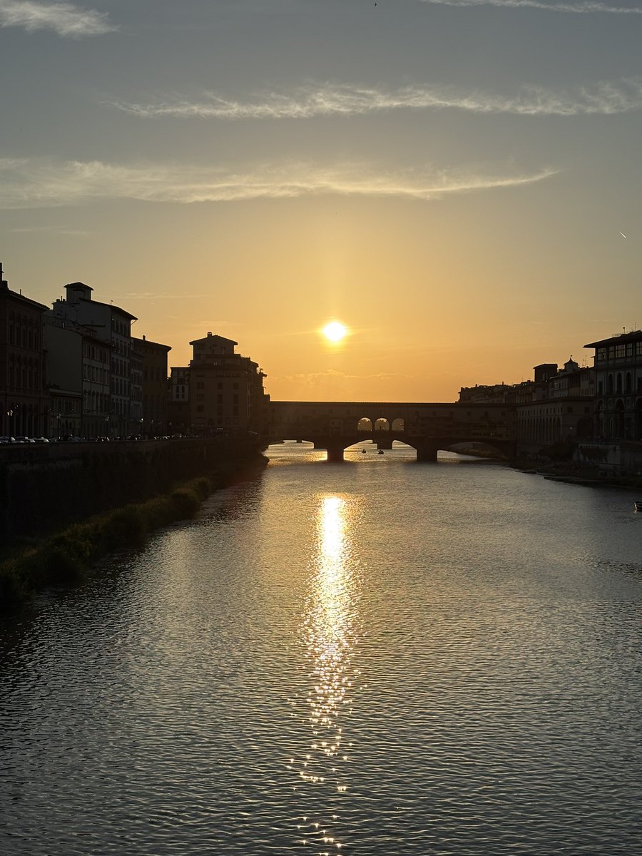 Boy65Sweet's tweet photo. There’s some places more romantic and beautiful than Florence? https://t.co/rex9SEOpVW