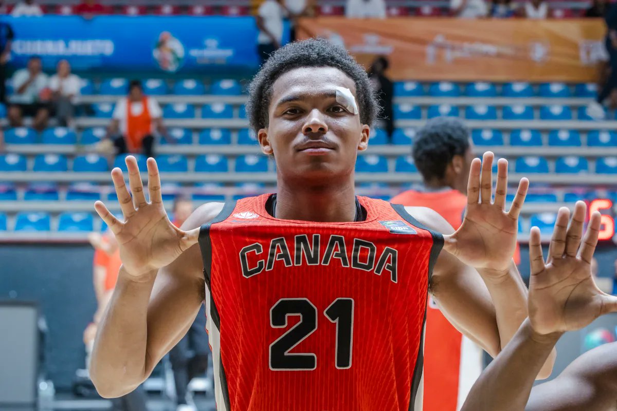 Joe_NPH's tweet photo. Chipotle Nationals Champion. Nike EYBL Scholastic. Champion. U18 Gold Medalist.

Has anyone in high school basketball won more than Lyris Robinson this year?

@LyrisRob1 @NphScouting https://t.co/QUBjgToPe0