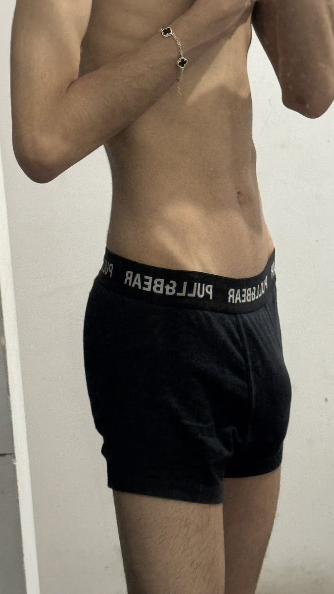 petrusboy_'s tweet photo. me siguen?🥺 https://t.co/51NEvoiLqb