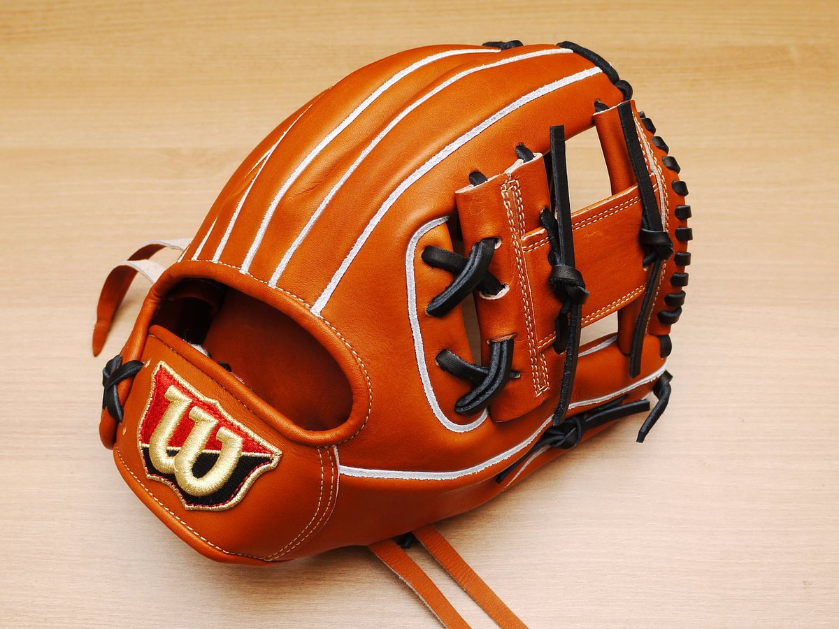 TaiwanBaseball's tweet photo. 📣 Japanese Wilson Gloves Make Their First Debut at Taiwan Baseball

The wait is finally over! For the first time ever, we are bringing you Japanese Wilson gloves.

Anyone who has tried a Japanese-spec Wilson knows that the iconic Dual Welting and premium leather offer an unbeatable, locked-in feel.

We've selected 4 gloves, dropping on our website tomorrow.

#TaiwanBaseball #WilsonGloves #JapaneseWilson #BaseballGlove #InfieldGlove #PitcherGlove