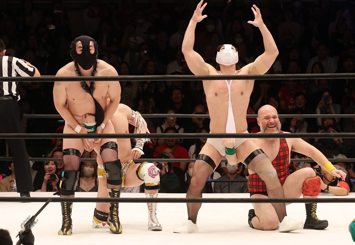 caspro1009's tweet photo. プロレスが一番面白い✨️
#一面対抗戦 #njpw #ddtpro https://t.co/4nwiIBtglE