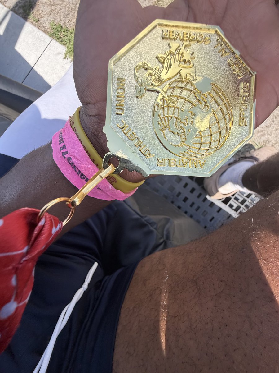 Ahmari_Riley's tweet photo. High jump pr + 1st #ath @SFACoachMartin @ArtavisScott @CoachDOnofrio @TopPreps https://t.co/PGKXdg8p45