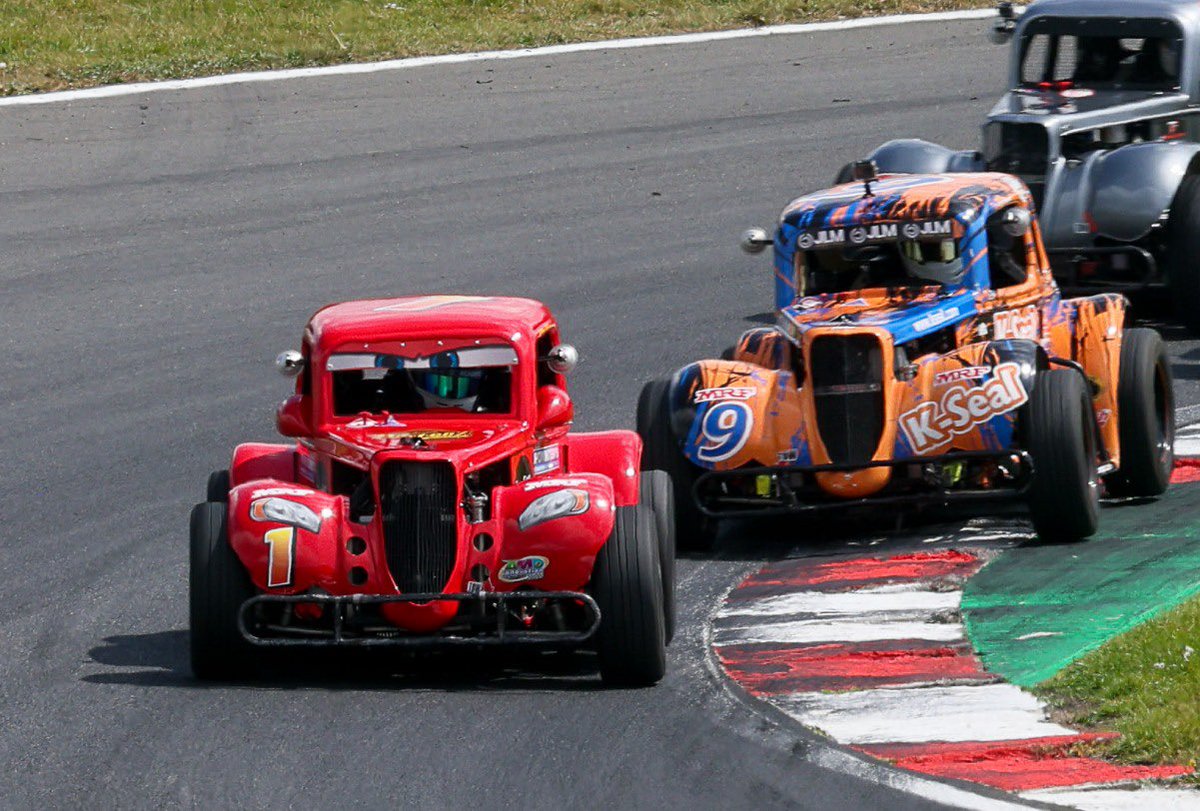 UKLegends's tweet photo. 🗞️ Latest News...

Read Extends Points Lead At American Speedfest 🇺🇸

• Fifth win helps reigning champ boost points advantage 
• Double victory for Aaron Cooke tempered by luckless second day 
• Needham up to P2 in standings with sixth win

More 👉 https://t.co/OqS2t2zAsu https://t.co/FiXKVl47ry