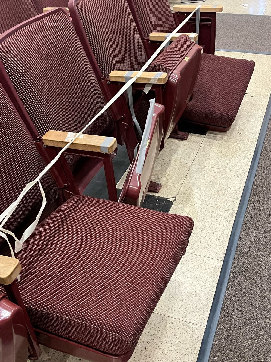 MusicBoostersFr's tweet photo. Help us fix the middle school auditorium!

All donations doubled by generous donors!

We’re at 32k so far - make your donation count

Lights, seats, ceiling, floor, risers, instruments

https://t.co/sqsGaGqxxe https://t.co/dmU3L18kaa