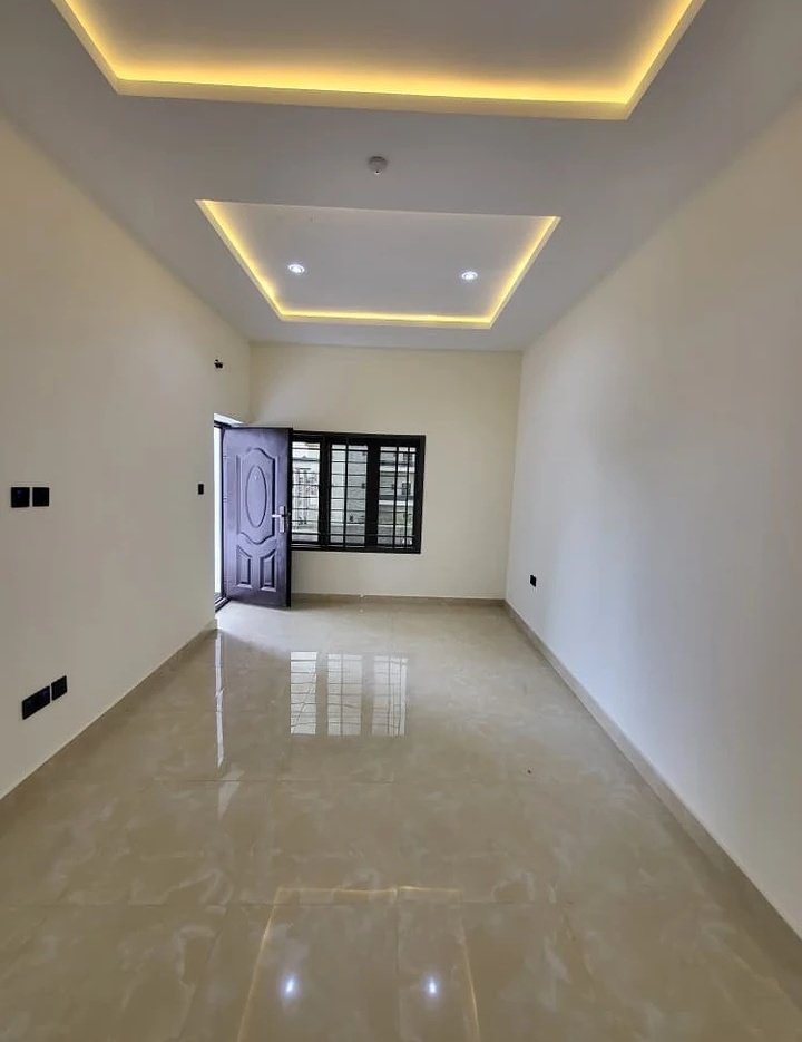 italian_major_'s tweet photo. I just moved into a new apartment 😁
Please say, congratulations to me 🕺🎉🥳 https://t.co/hUVmMg0wgz