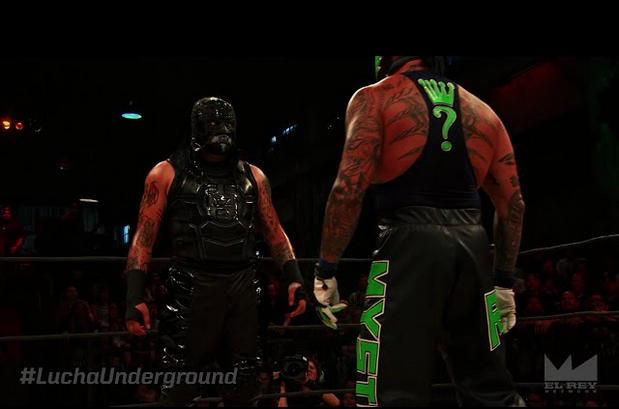 Ashailes's tweet photo. Running back some amazing graps with Penta vs Rey.

#WWERaw https://t.co/Xlu38HZvLN